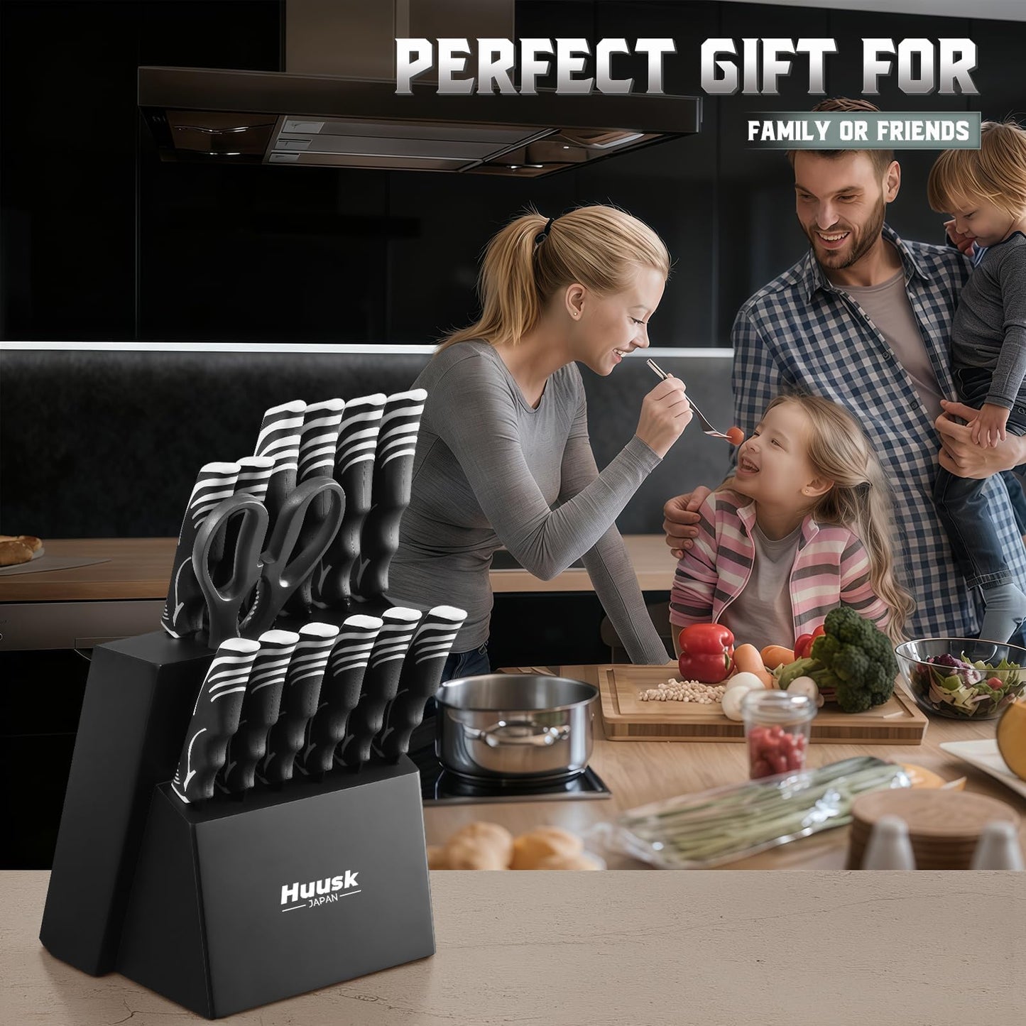 Huusk Knife Block Set with Sharpener - Kitchen Knives Set with Wooden Knife Block - Ideal Housewarming Gifts for New Home - Chef Knives with Kitchen Shears - Christmas Gift for Men Women - Black