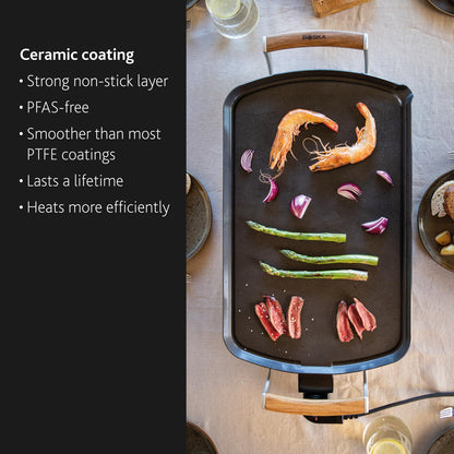 BOSKA Electric Griddle Pro – Tabletop griddle - Electric grill with PFAS-Free Ceramic Nonstick Surface – Adjustable Heat up to 420°F -Oak Wood Handles