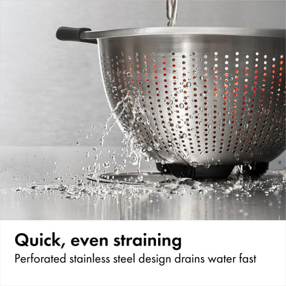 OXO Good Grips Stainless Steel 5 qt./ 4.7 L Colander