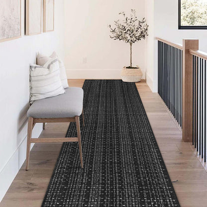 Nailttos Hallway Runner Rug 2'x 8', Woven Cotton Black Bathroom Rug, Reversible Woven Washable Rug Indoor Outdoor Rug Carpet for Kitchen Bathroom Laundry Room Home Decor