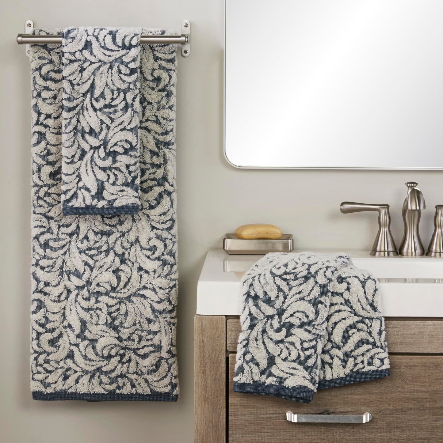 SKL Home Renan 100% Turkish Cotton Premium 2-Piece Hand Towel Set, 600 GSM, Soft & Absorbent Jacquard, Decorative for Bath/Kitchen/Bar & Gift, Blue Oxford